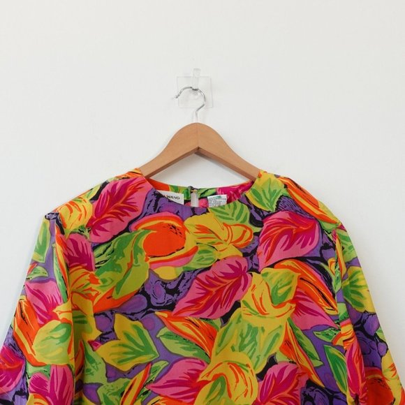VINTAGE Tropical Top Women XL Silk Bold Blouse Vivid Bright Leaves Boho 90s - Picture 2 of 10